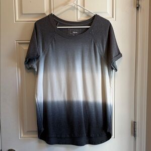 Sonoma Women's Ombre Black and White Short Sleeve Tee